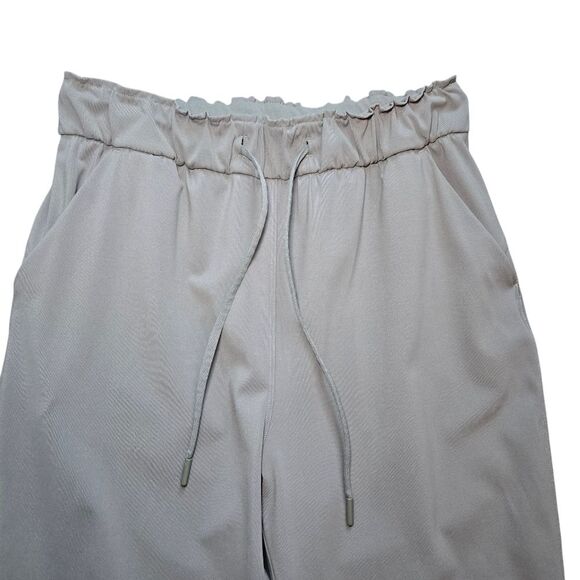 Lululemon Keep Moving Crop 23" - Grey Sage - Picture 3 of 9